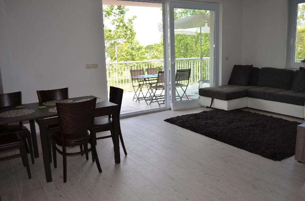 Piano Balaton Apartment Zamardi Exterior photo